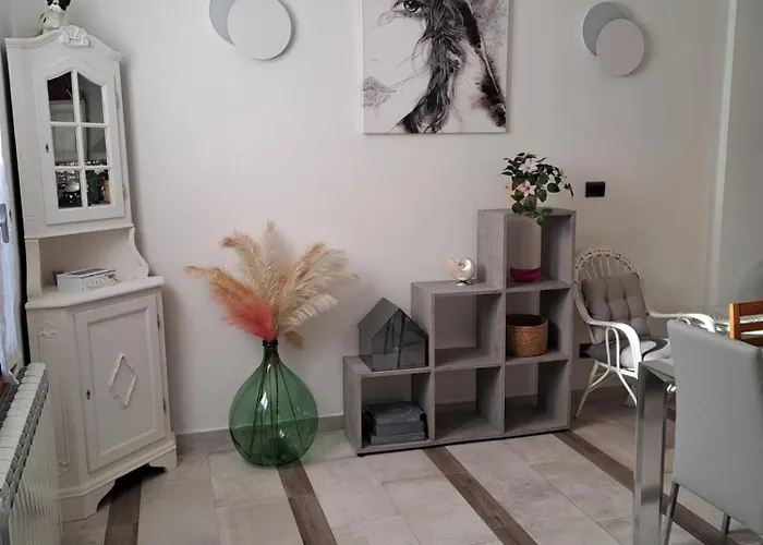 Villino La Bouganville San Remo